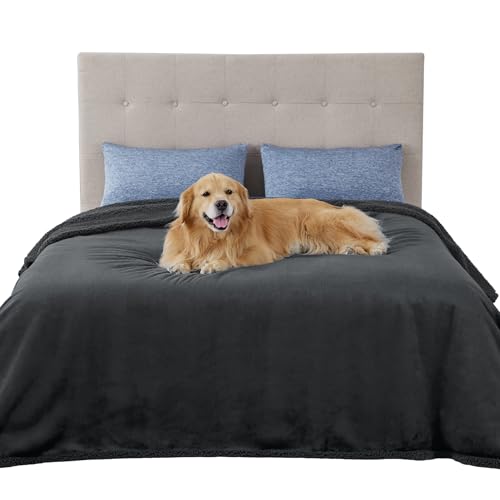 Bedsure Queen Sherpa Waterproof Blanket (Grey/Black)