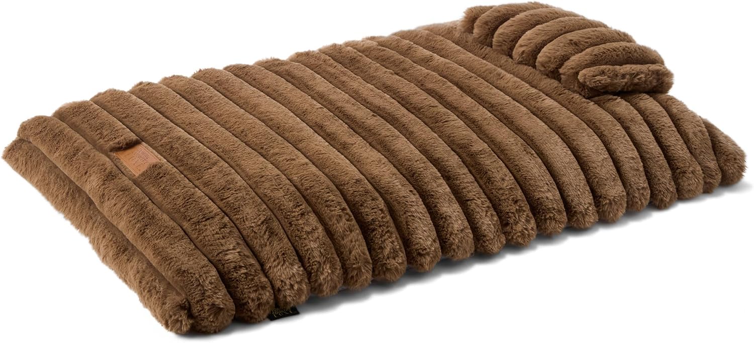 TOWN & COUNTRY LUXE CuddleTown Ribbed Bubble Stripe Pillow Crate Mat Pet Bed, Machine Washable Cover, Soft & Calming, Non-Slip Bottom, Brown, Medium 35"x24"x3"